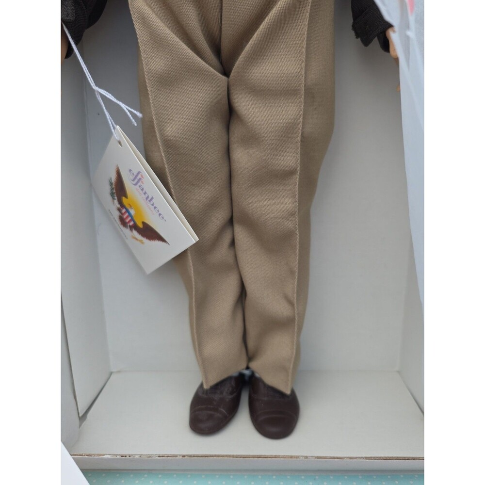 Effanbee Dwight D. Eisenhower 16" Doll 1987 "The Presidents" Collection - Picture 4 of 8